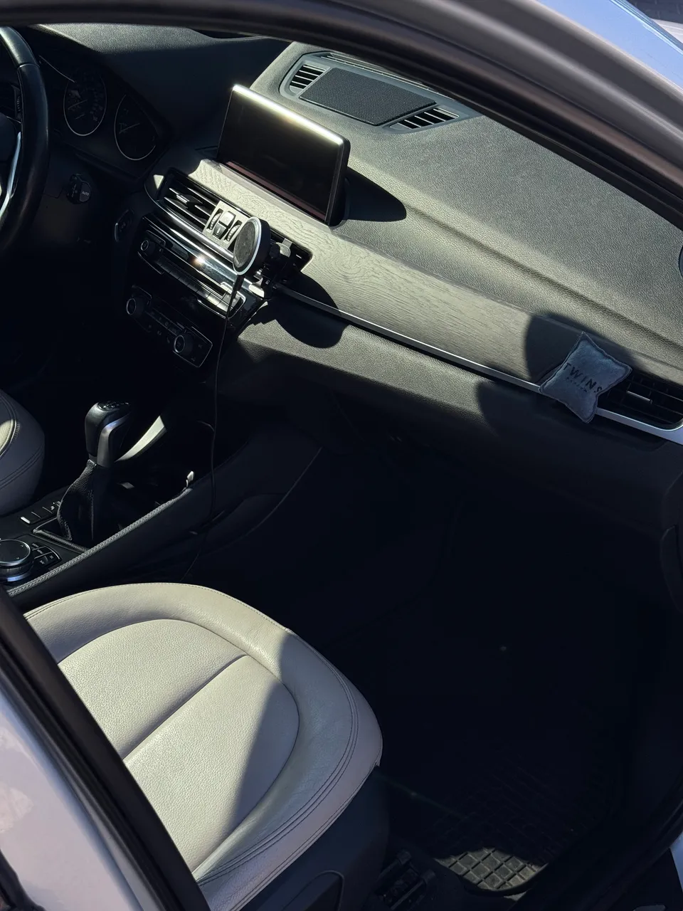 BMW X1 - фото 20