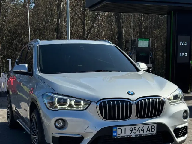 BMW X1 - фото 3