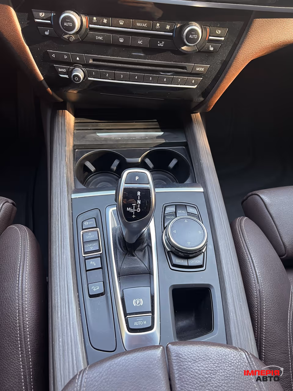 BMW X5 - фото 28