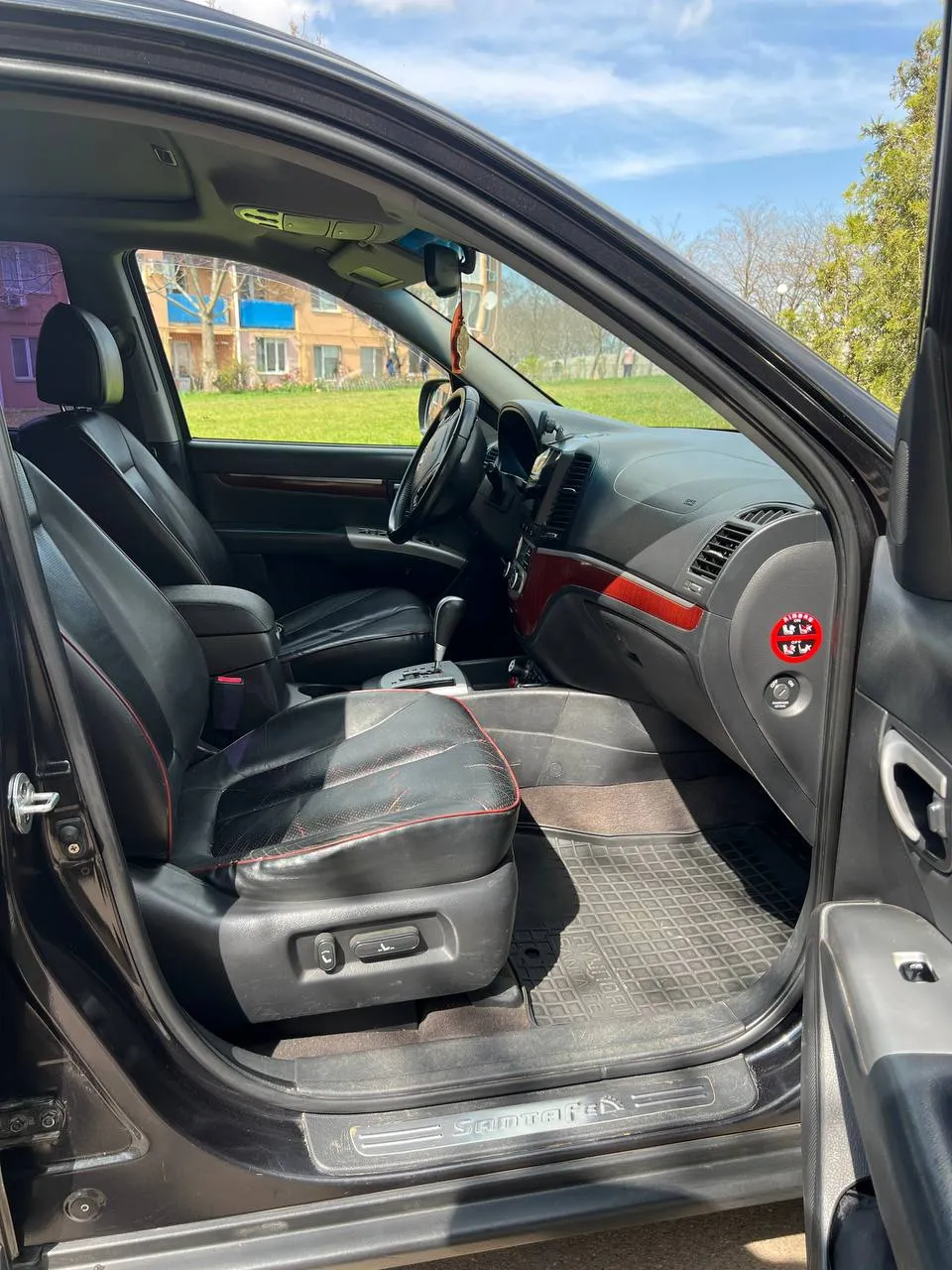 Hyundai Santa Fe - фото 10