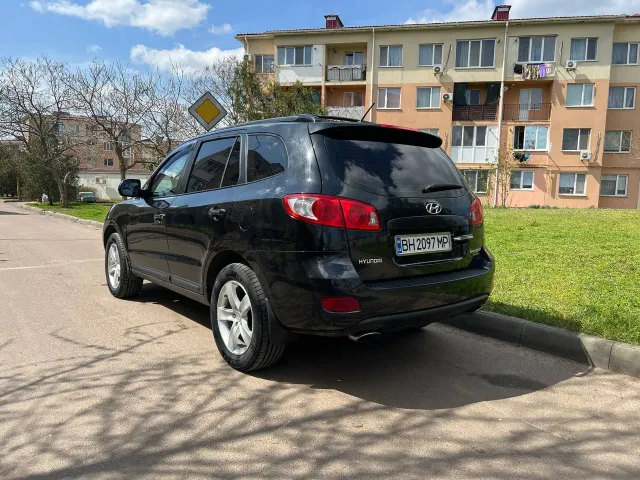Hyundai Santa Fe - фото 4
