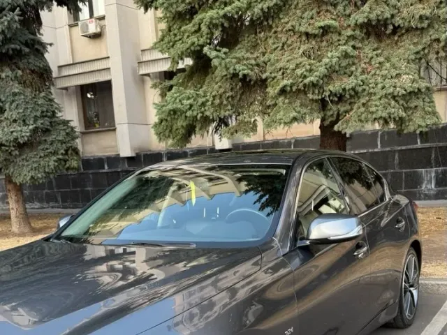 Infiniti Q50 - фото 3