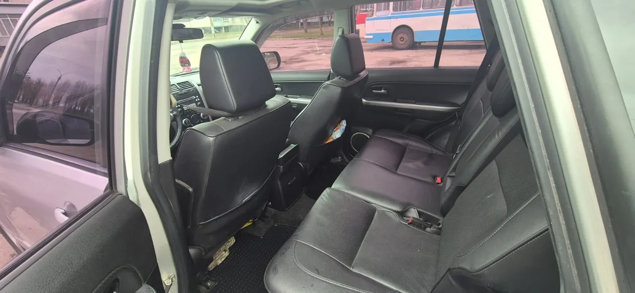 Suzuki Grand Vitara - фото 13
