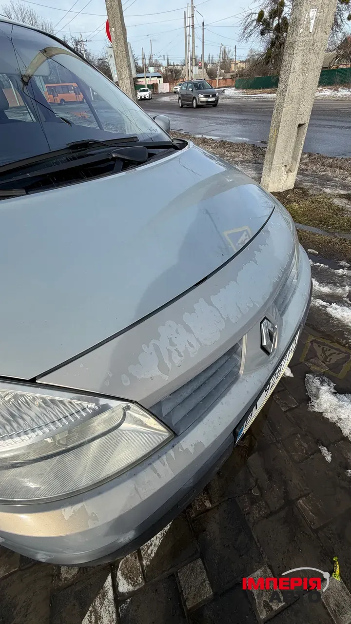 Renault Megane - фото 5