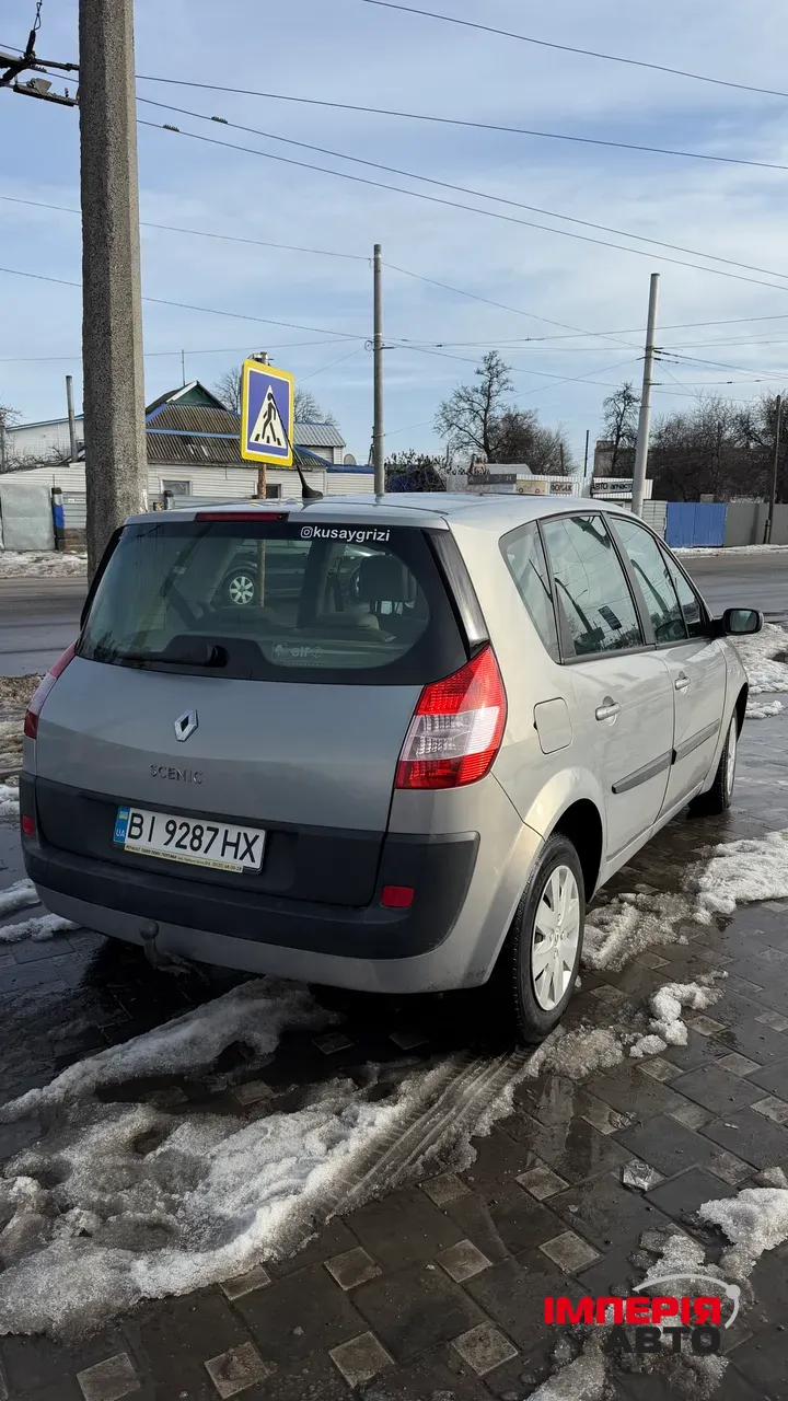 Renault Megane - фото 3