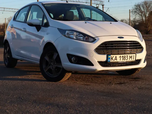 Ford Fiesta - фото 3