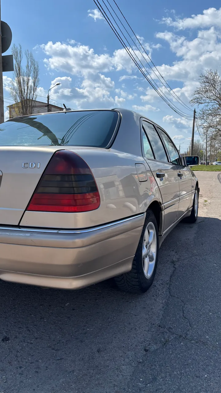 Mercedes-Benz C-Класс - фото 5