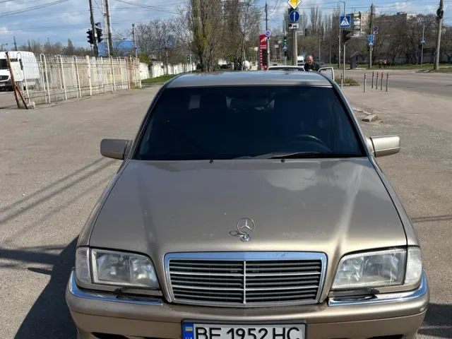Mercedes-Benz C-Класс - фото 1