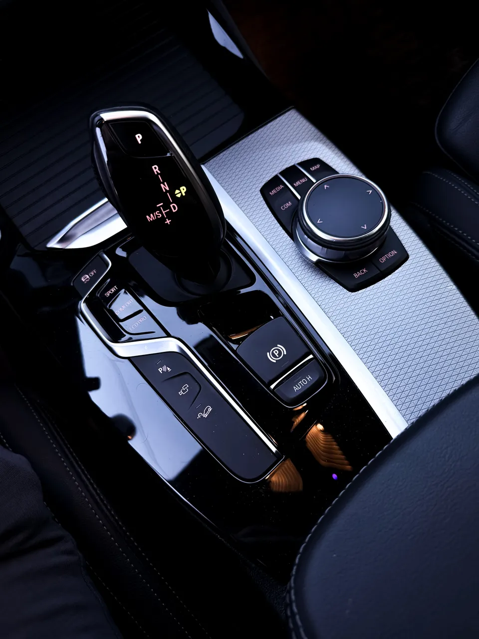 BMW X3 - фото 32