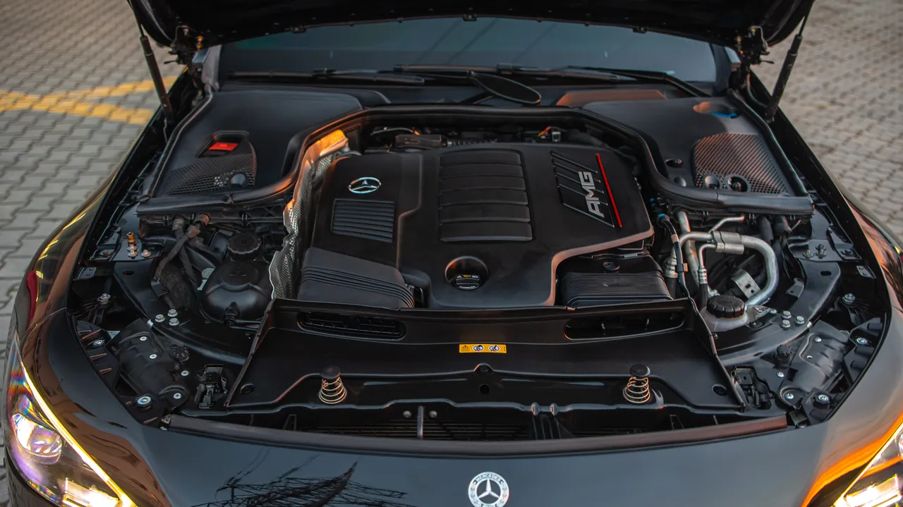 Mercedes-Benz AMG GT - фото 20