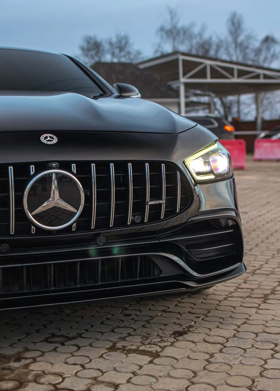 Mercedes-Benz AMG GT - фото 2