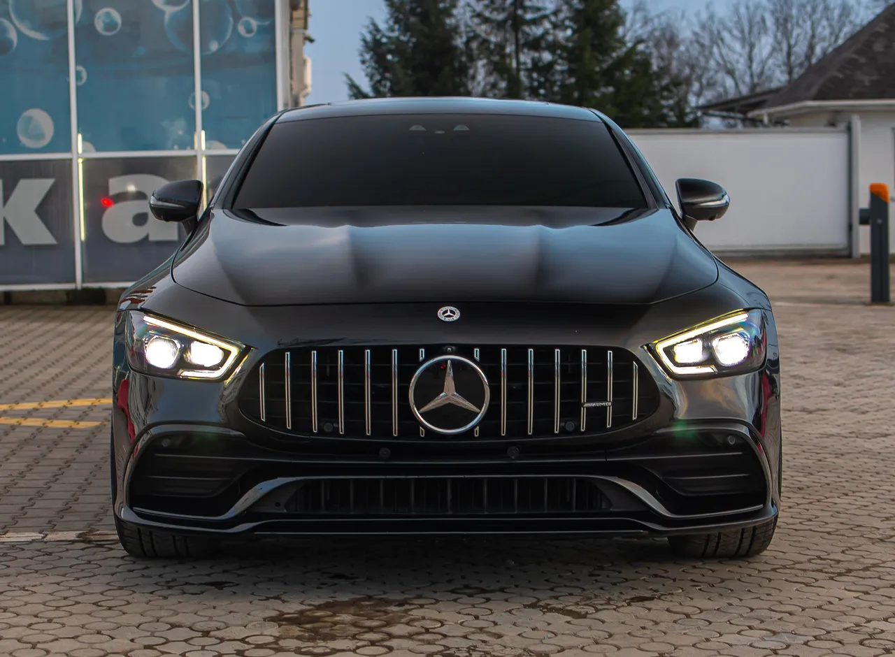 Mercedes-Benz AMG GT - фото 3