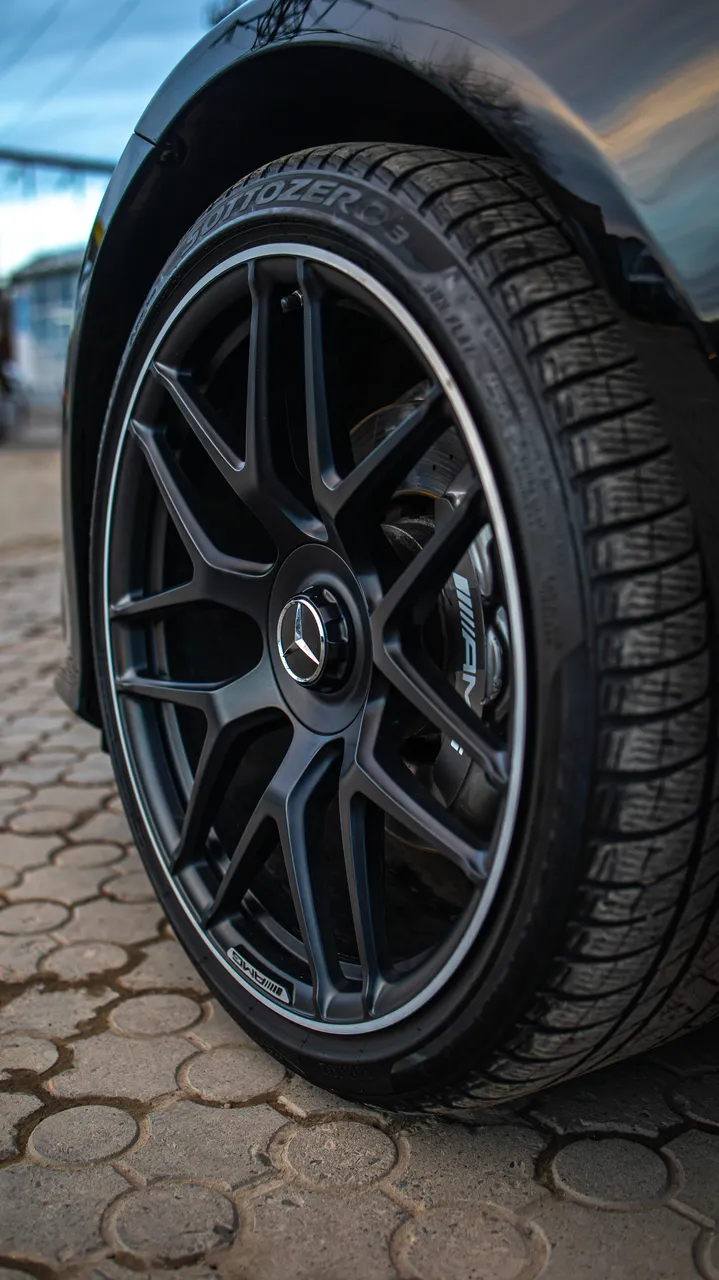 Mercedes-Benz AMG GT - фото 22