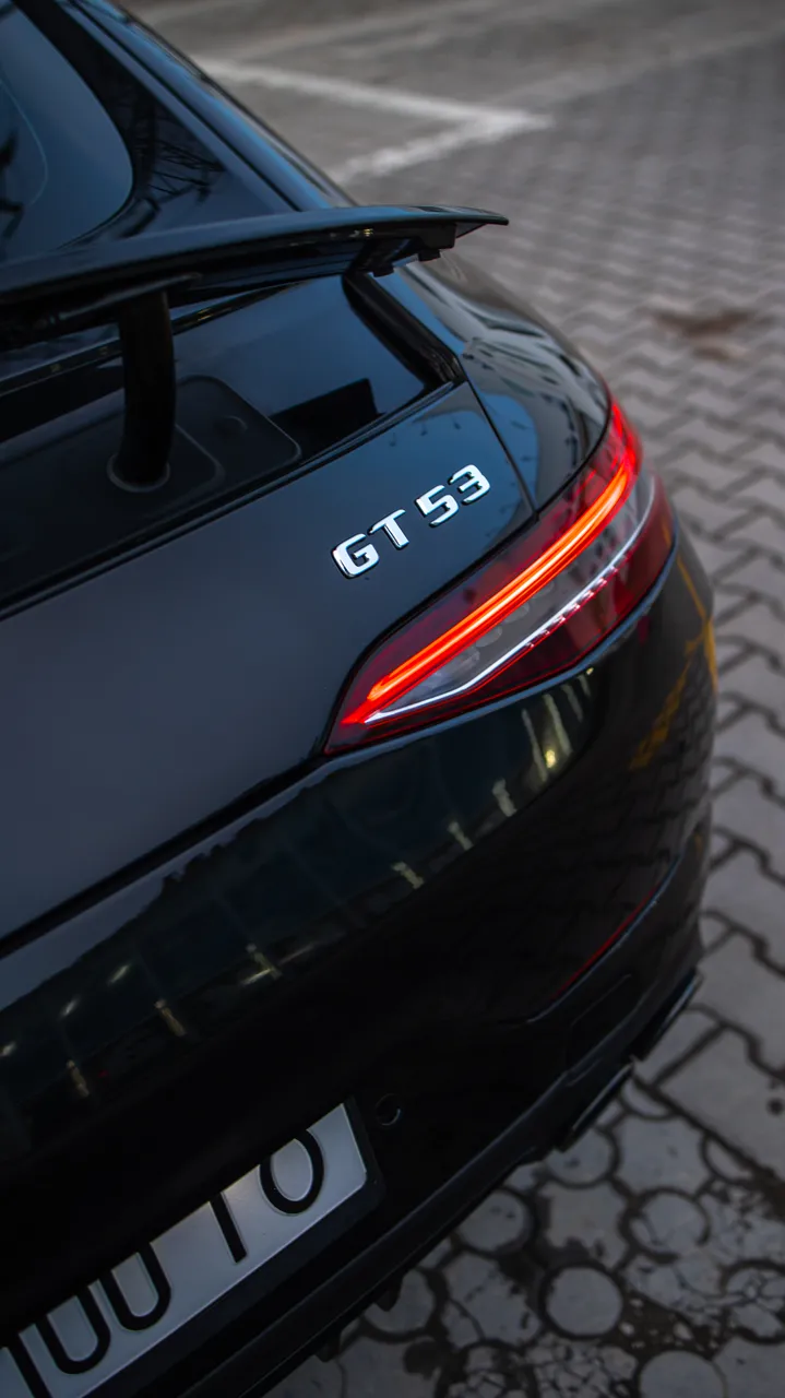 Mercedes-Benz AMG GT - фото 9