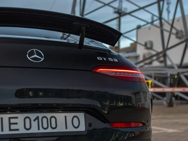Mercedes-Benz AMG GT - фото 5