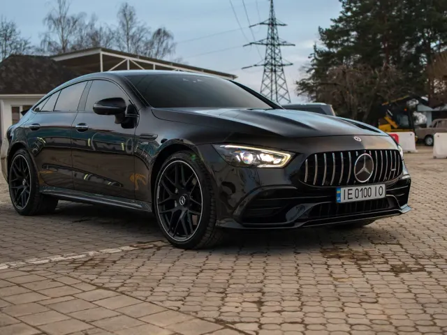 Mercedes-Benz AMG GT - фото 1