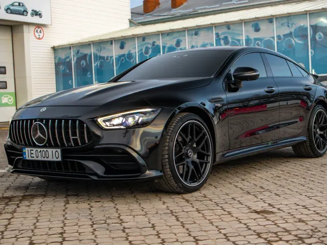 Mercedes-Benz AMG GT - фото 4
