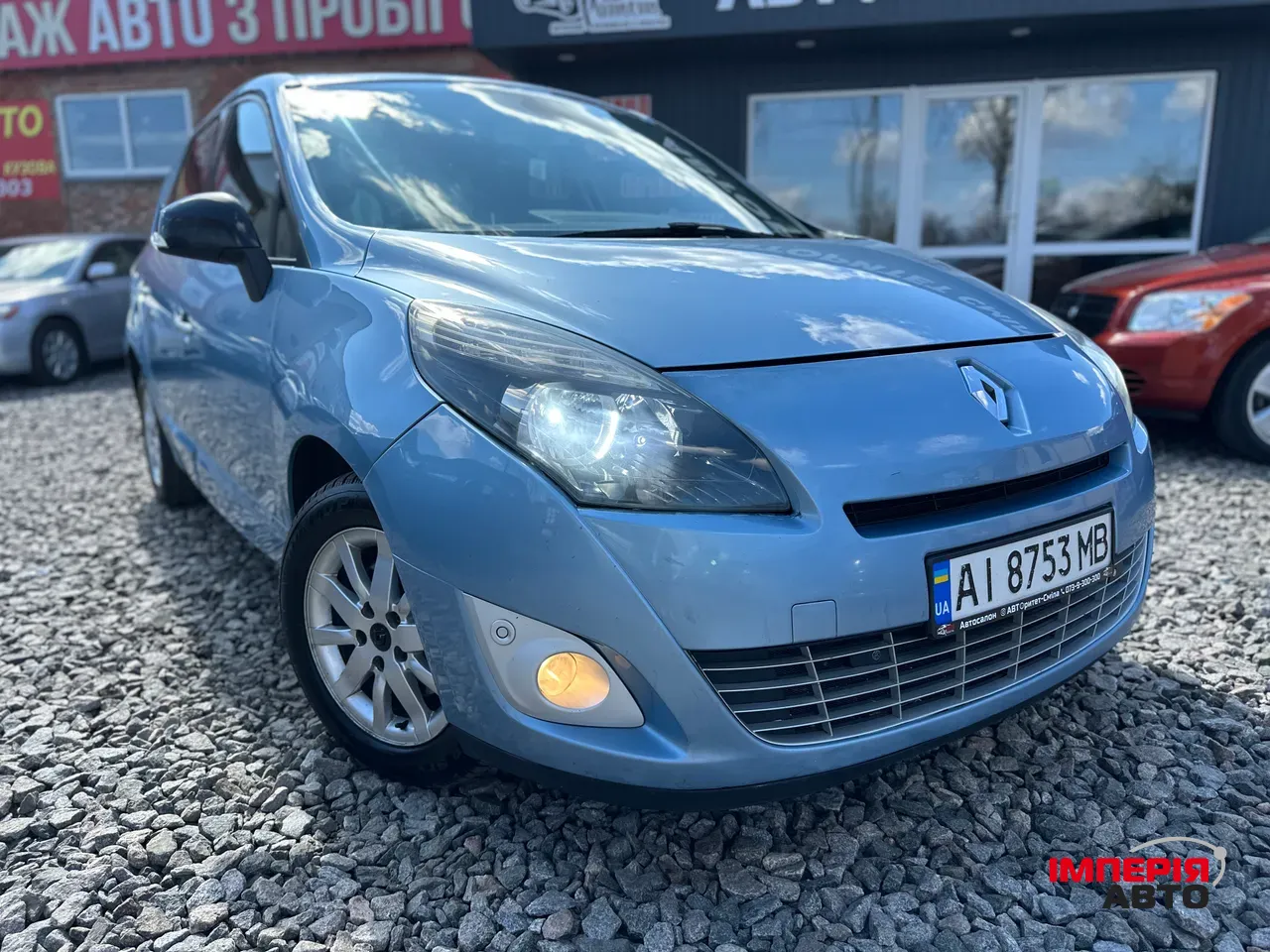 Renault Megane - фото 1