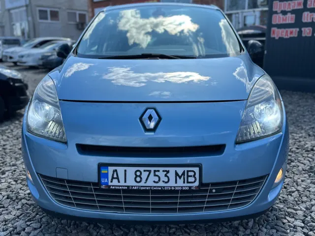 Renault Megane - фото 3