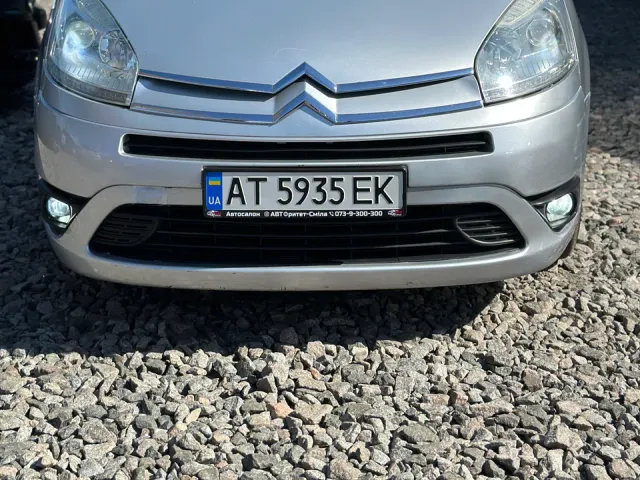 Citroen C4 Picasso - фото 2