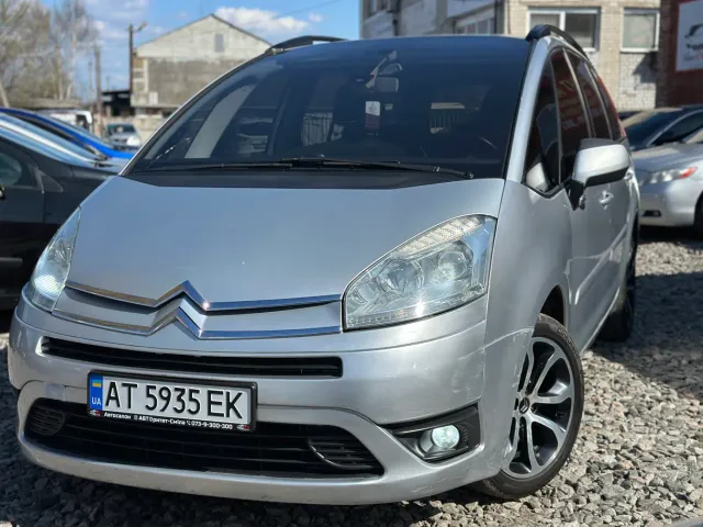 Citroen C4 Picasso - фото 3