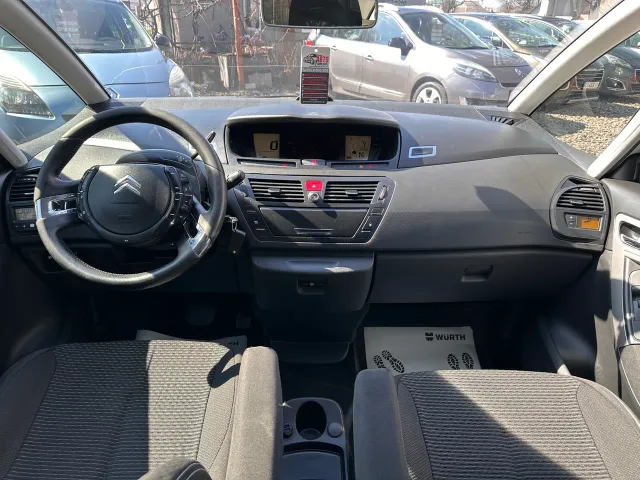 Citroen C4 Picasso - фото 5