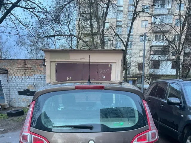 Renault Scenic - фото 5