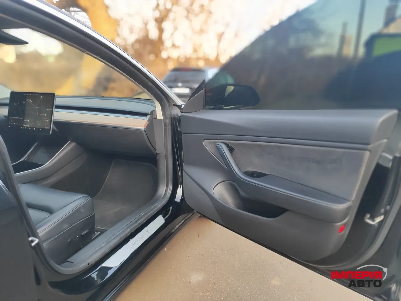 Tesla Model 3 - фото 24