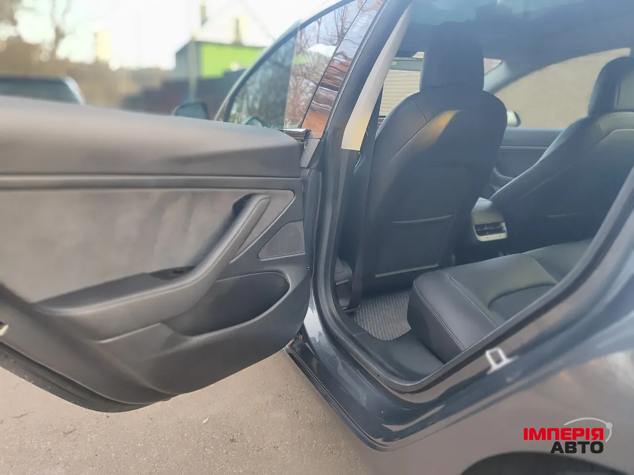 Tesla Model 3 - фото 21