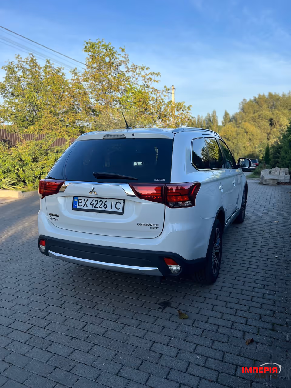 Mitsubishi Outlander - фото 13