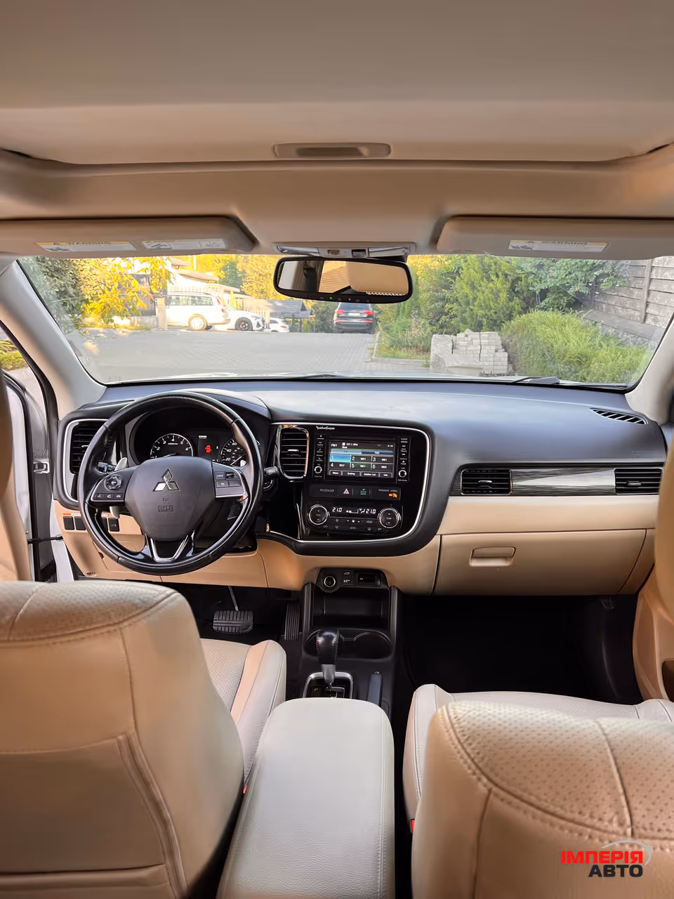 Mitsubishi Outlander - фото 32