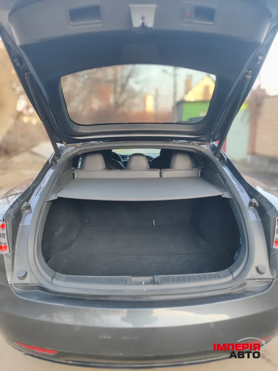 Tesla Model S - фото 9