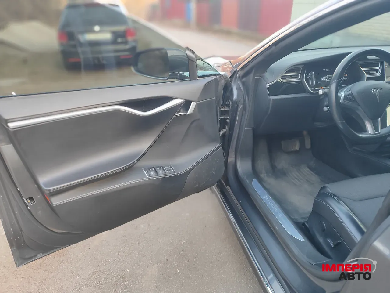 Tesla Model S - фото 18