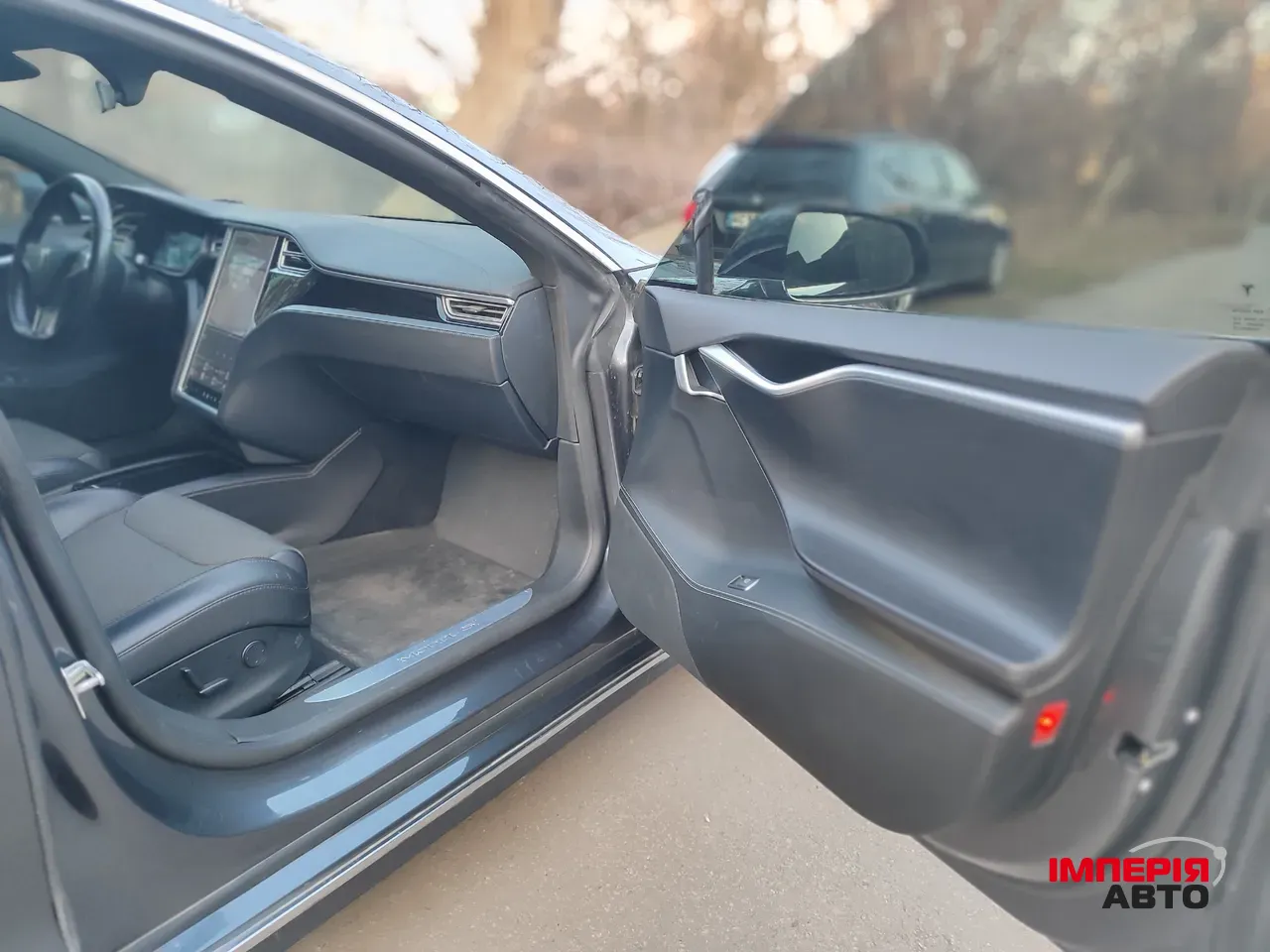 Tesla Model S - фото 23