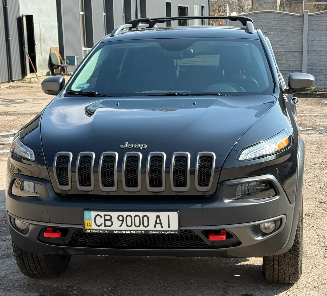 Jeep Cherokee - фото 3