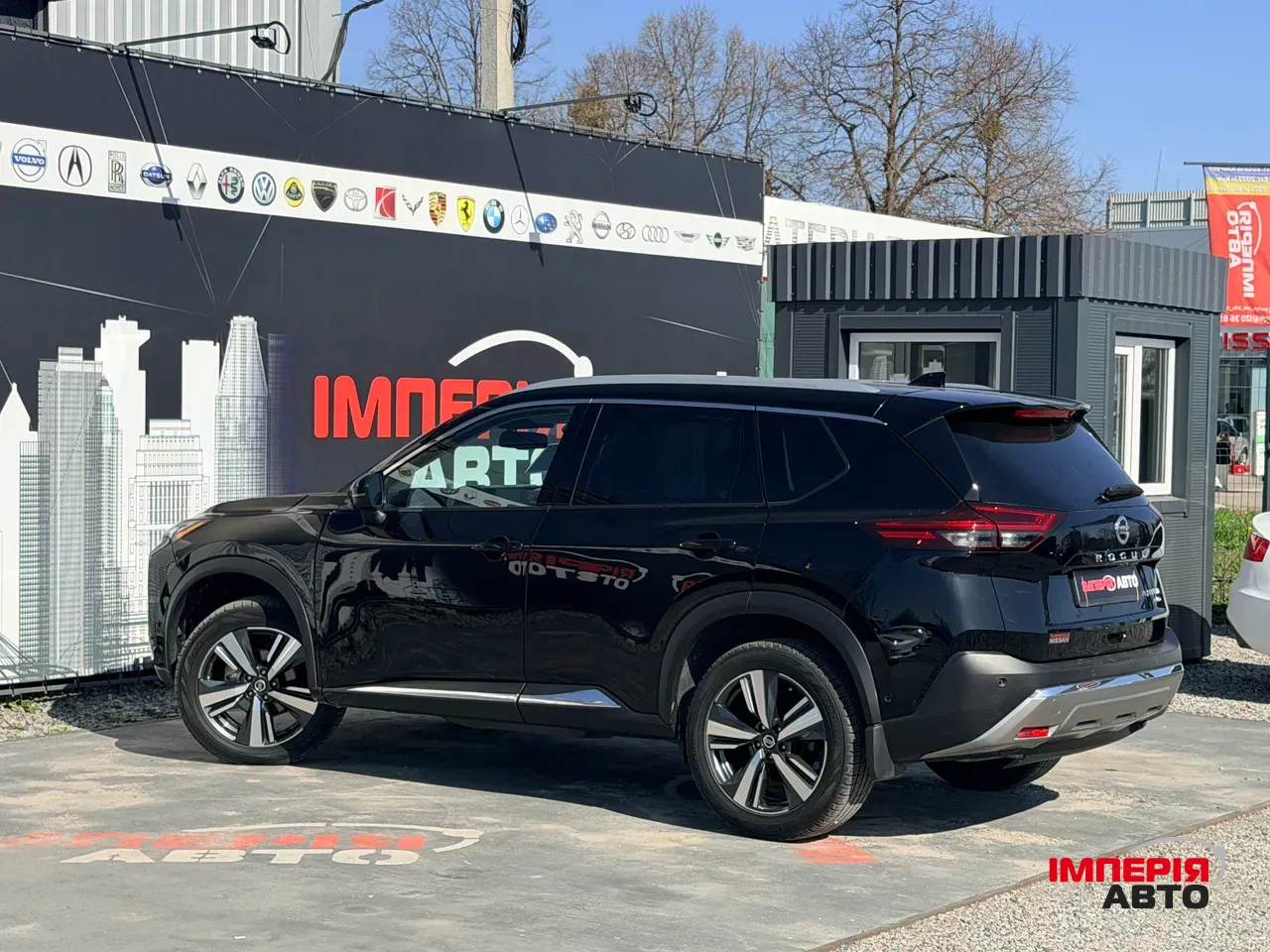 Nissan Rogue - фото 4
