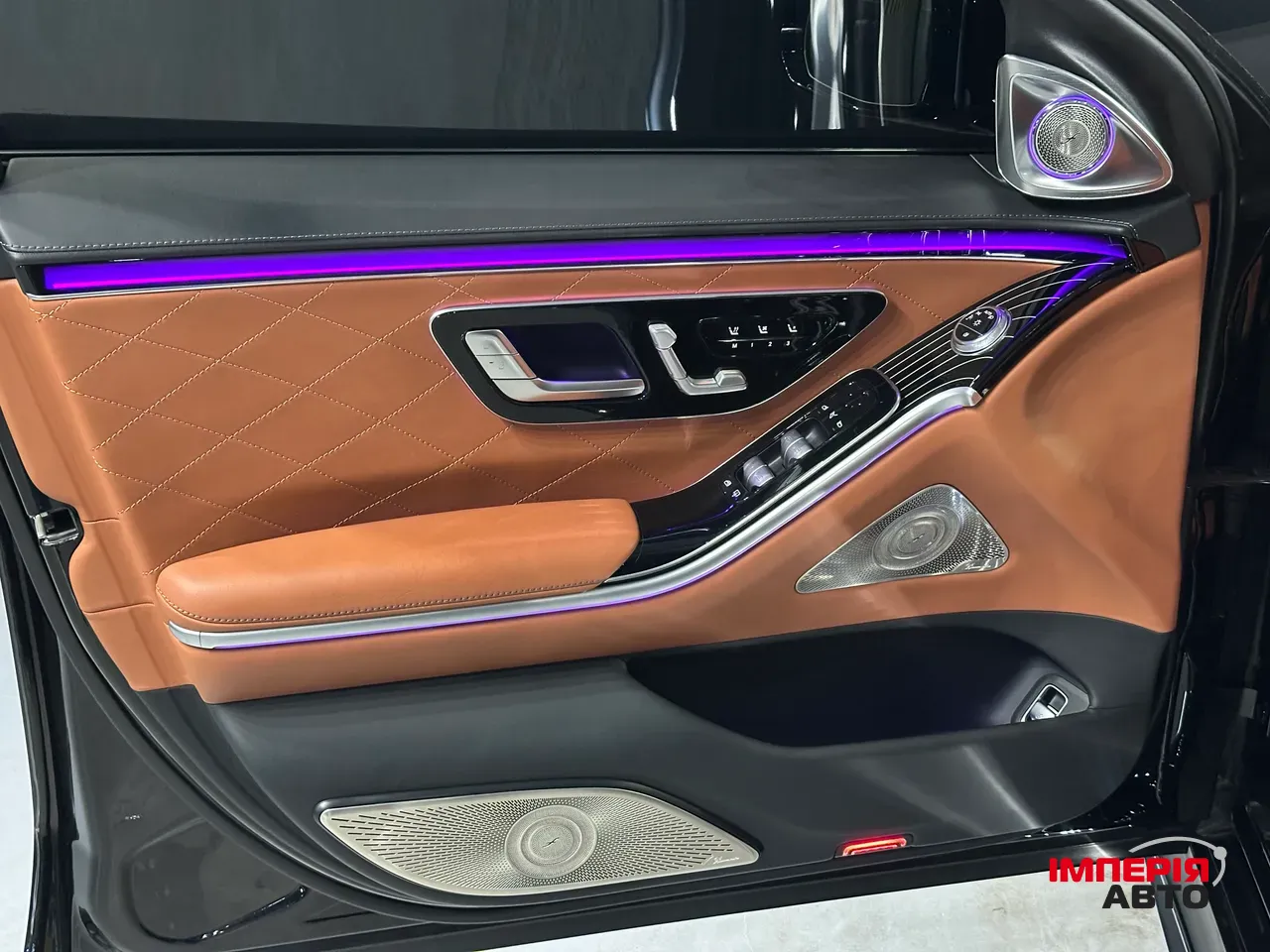 Mercedes-Benz S-Класс - фото 17