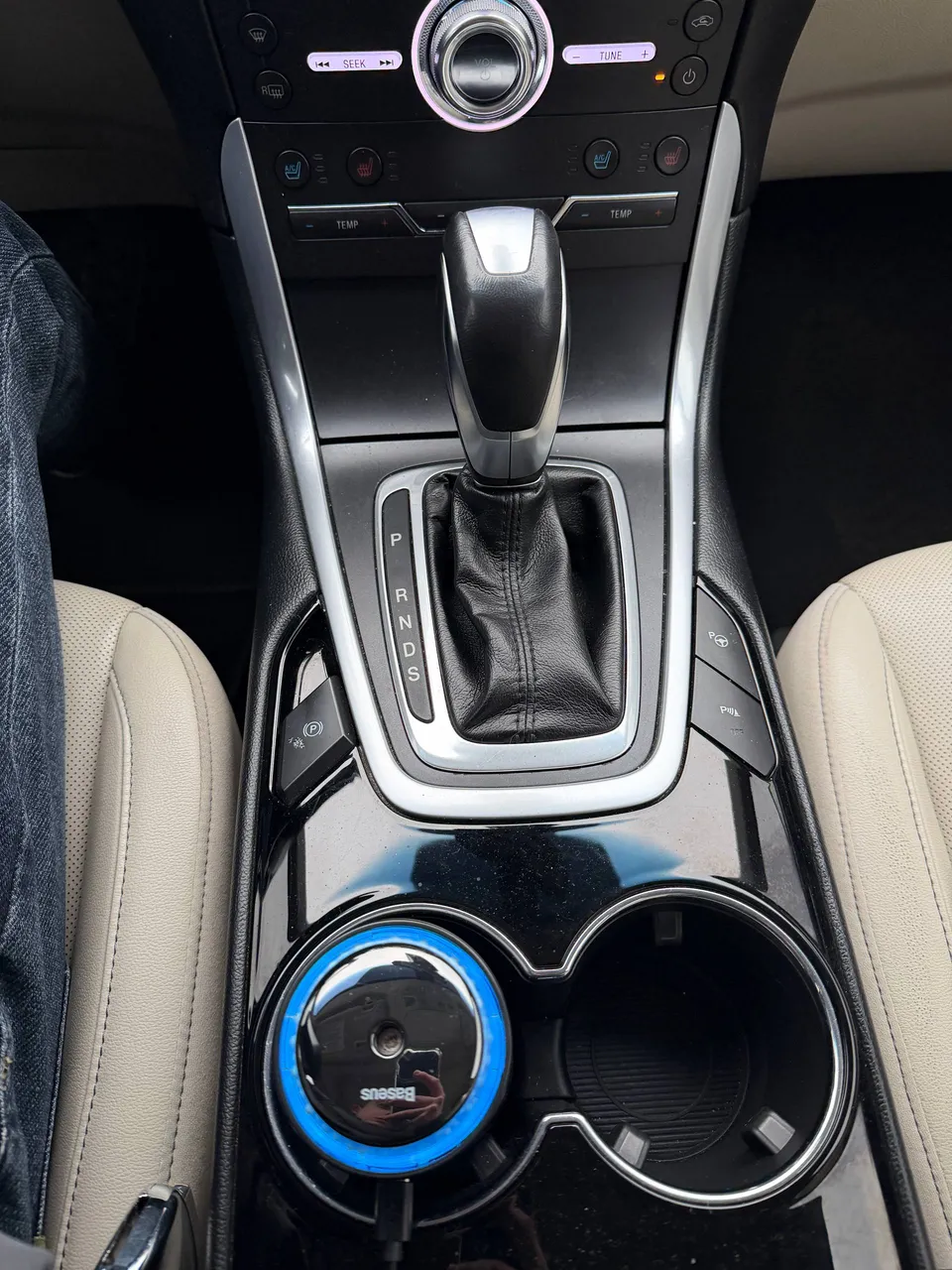 Ford Edge - фото 26