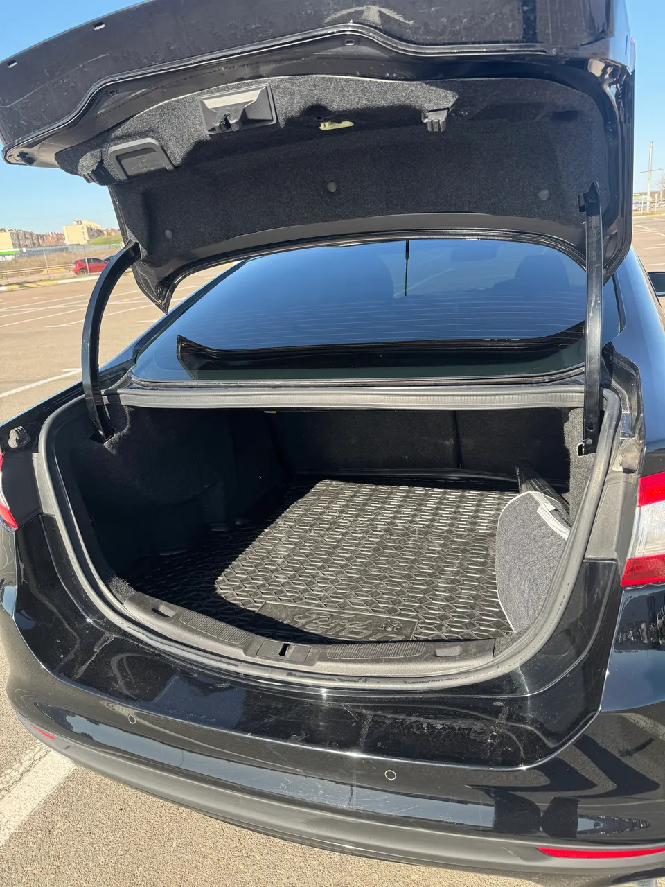 Ford Fusion USA - фото 15