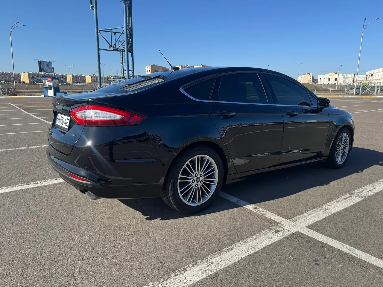 Ford Fusion USA - фото 6