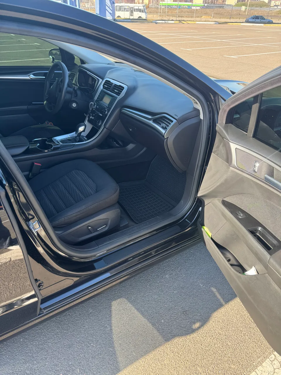 Ford Fusion USA - фото 13