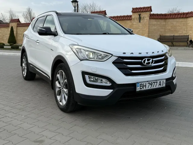Hyundai Santa Fe - фото 3