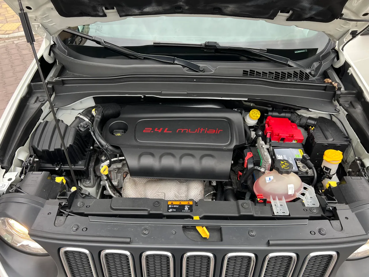 Jeep Renegade - фото 22