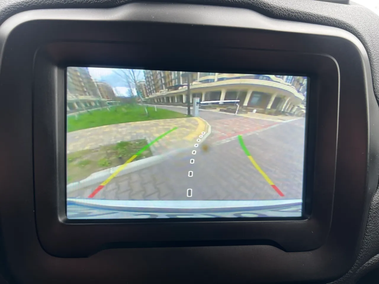 Jeep Renegade - фото 24
