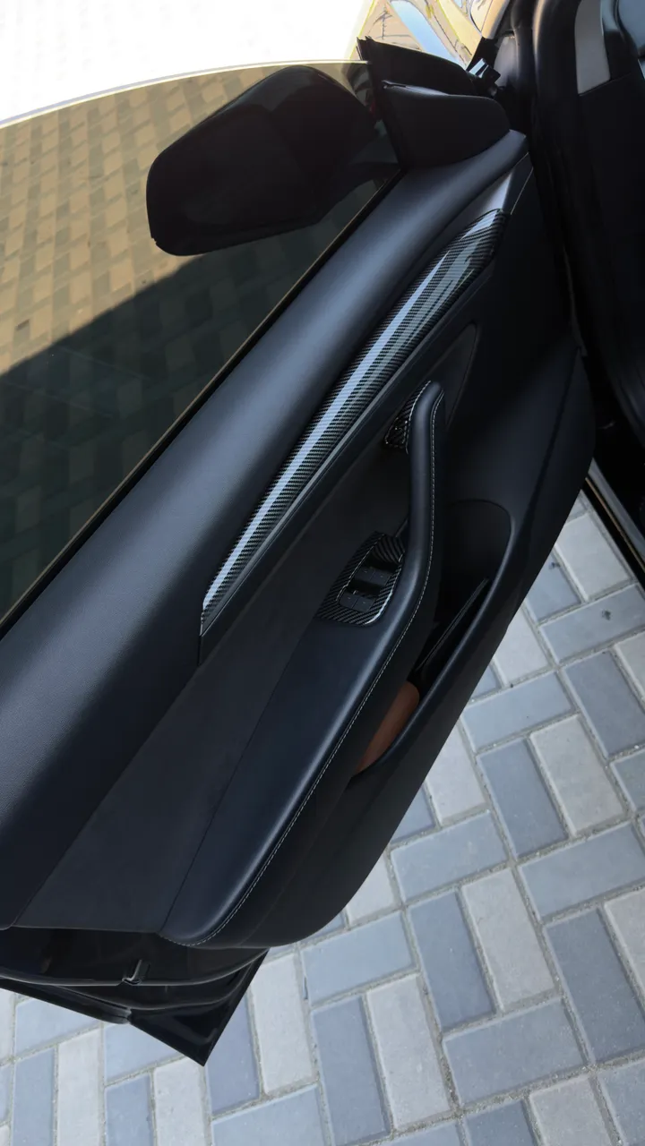 Tesla Model 3 - фото 10