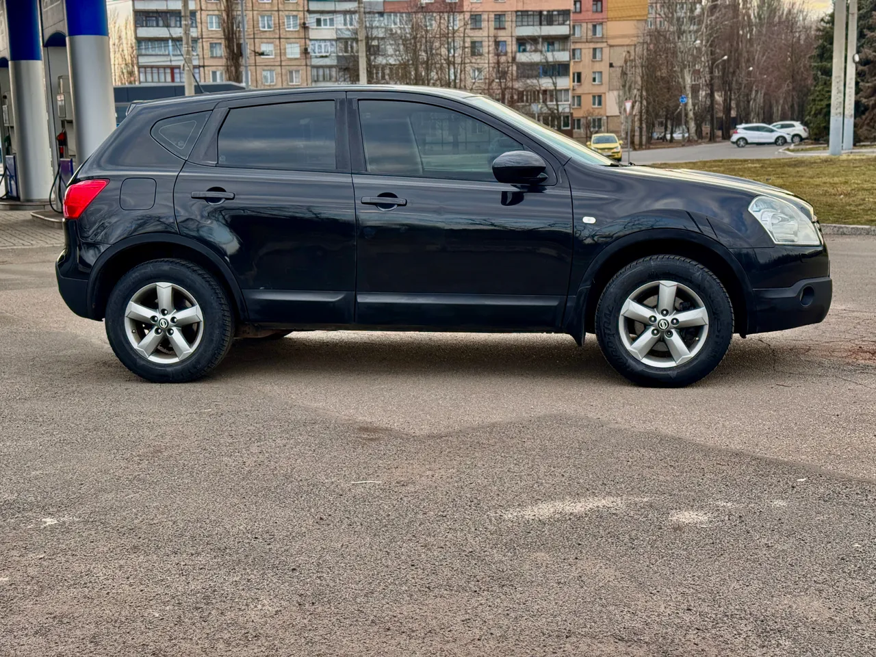 Nissan Qashqai - фото 4