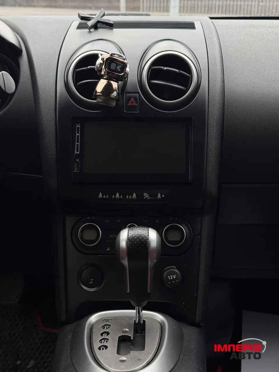 Nissan Qashqai - фото 24