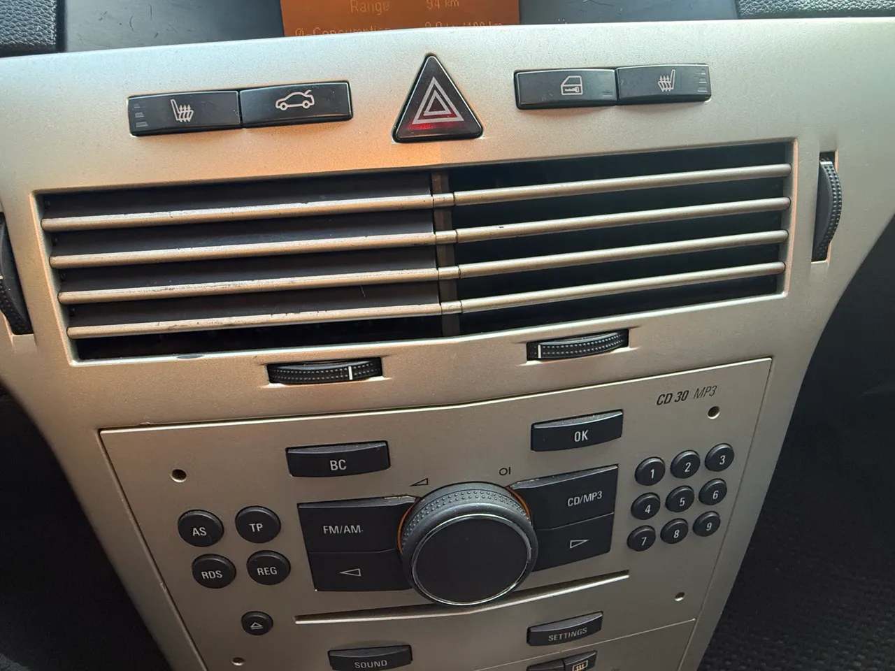 Opel Astra - фото 18
