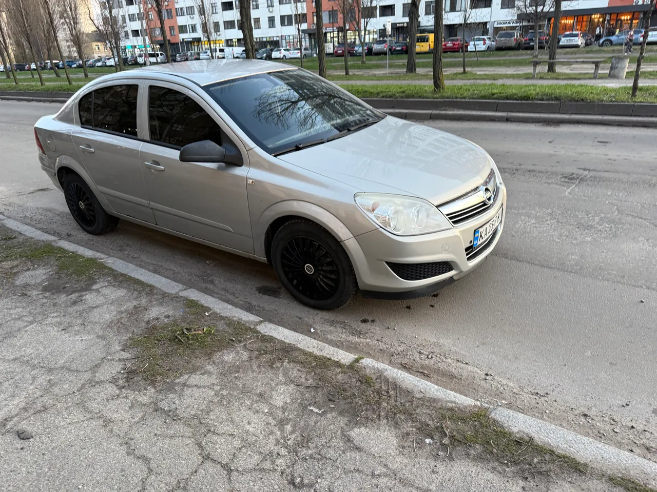Opel Astra - фото 2