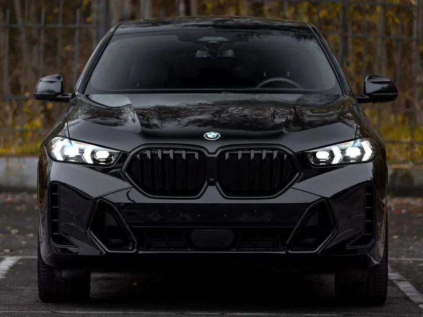 BMW X6 - фото 2